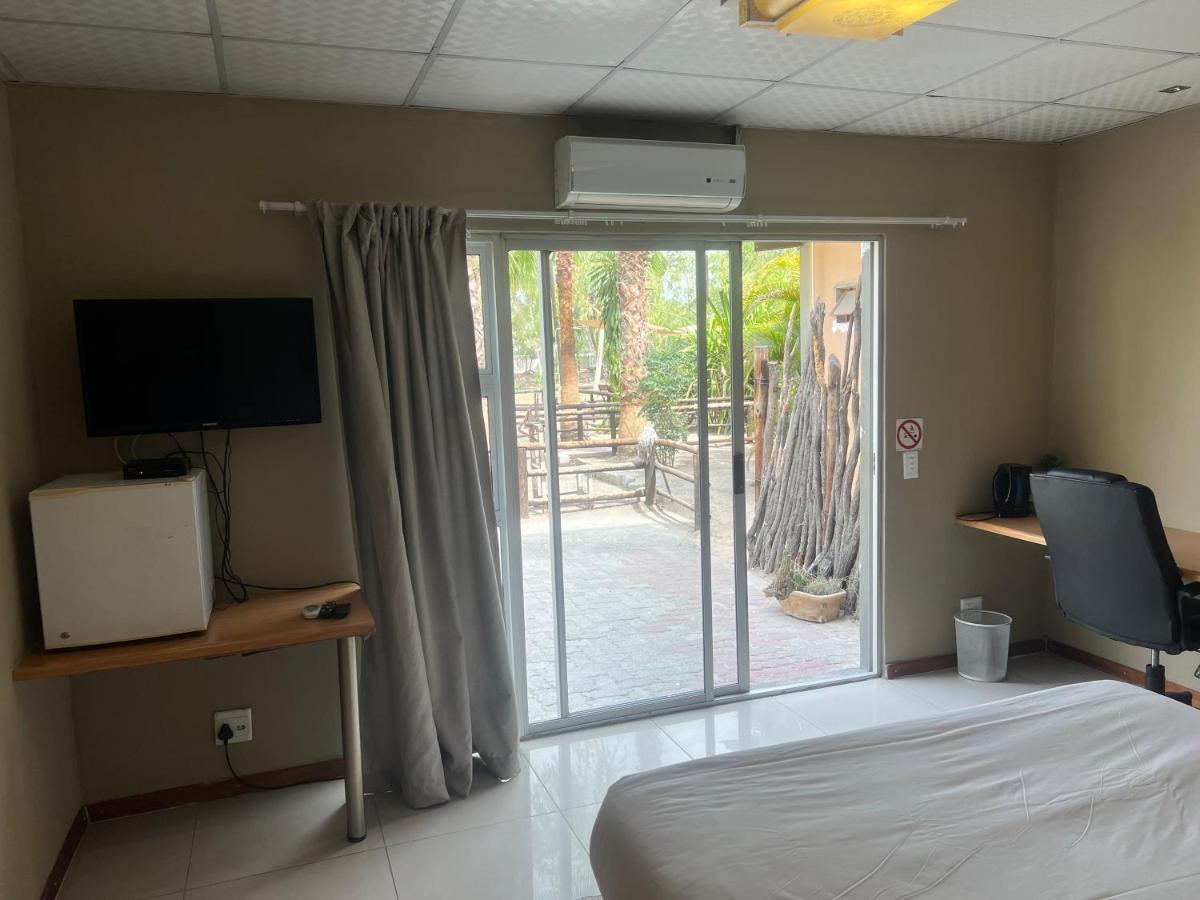 Ondangwa Rest Camp Bed & Breakfast Luaran gambar