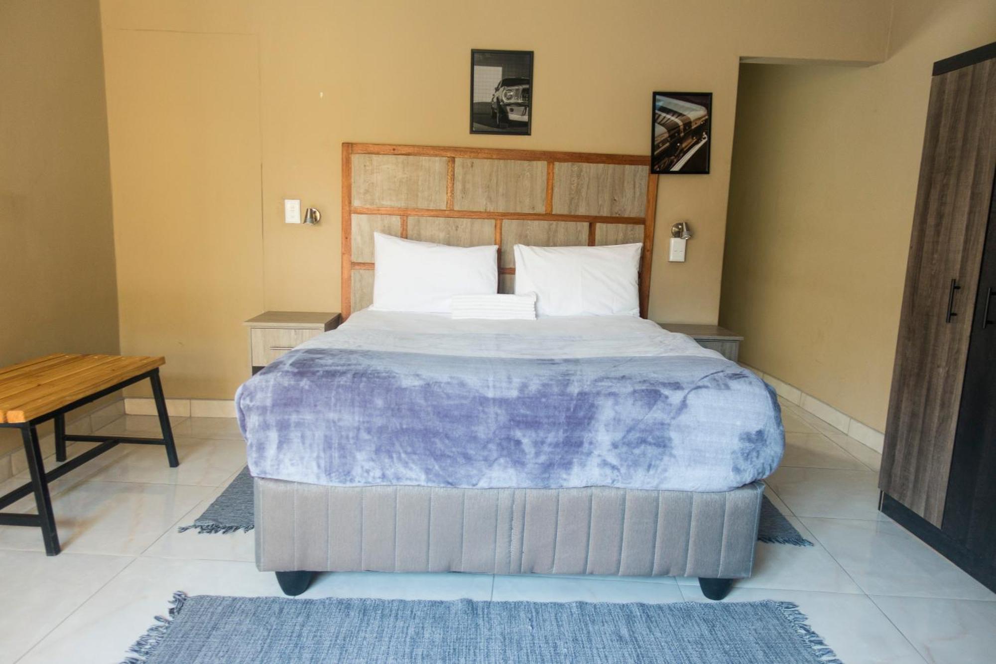 Ondangwa Rest Camp Bed & Breakfast Luaran gambar