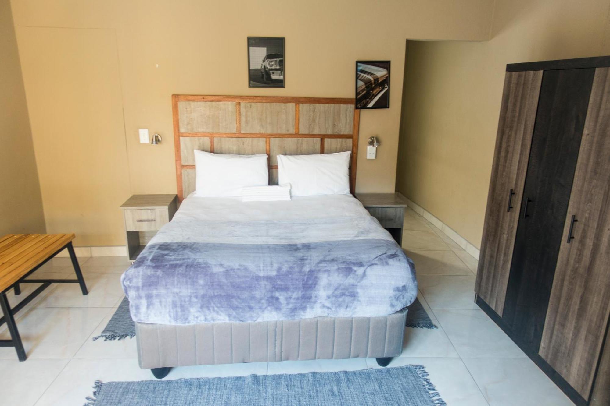 Ondangwa Rest Camp Bed & Breakfast Luaran gambar